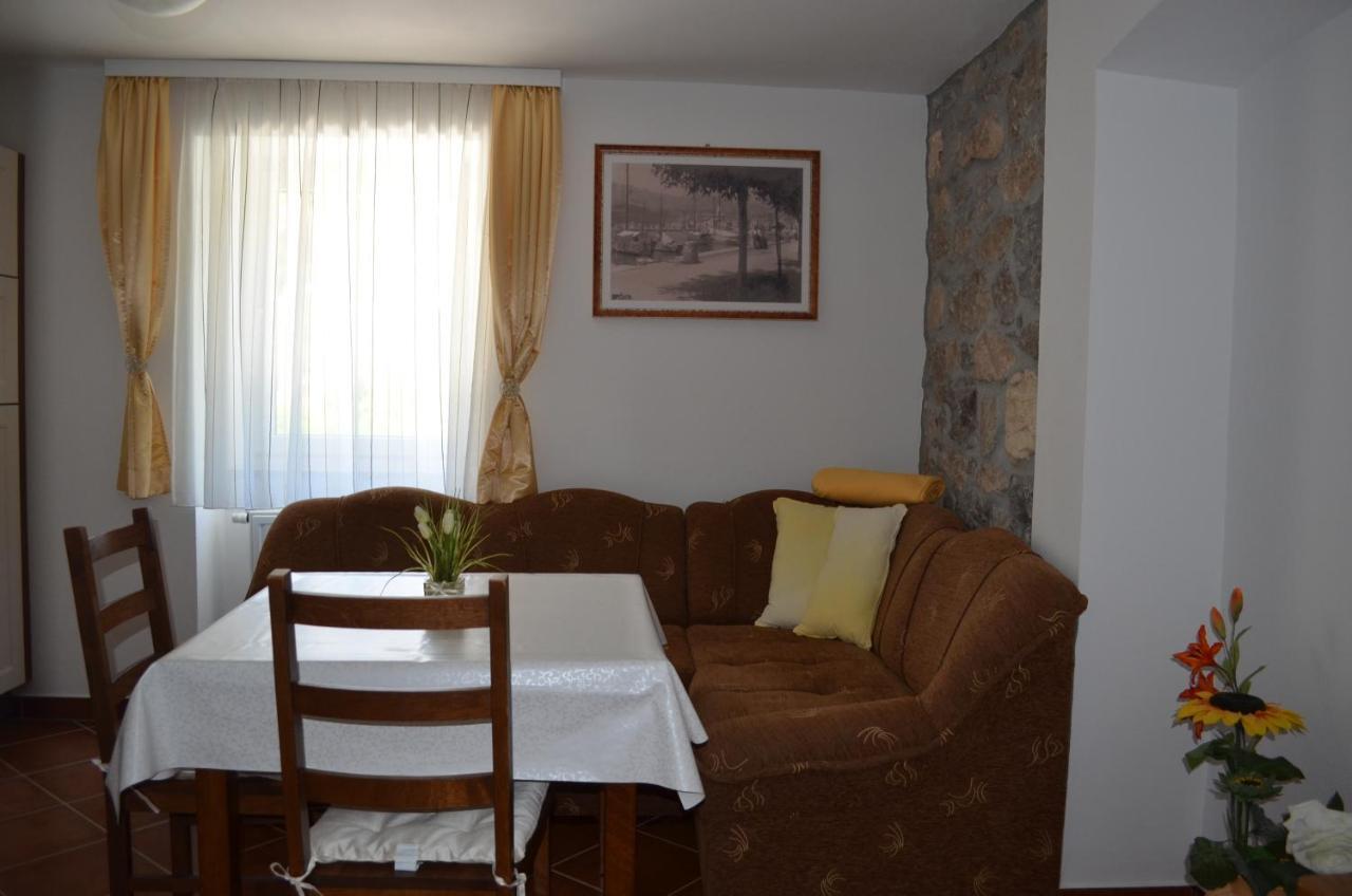 Villa Manuela Draga Bašćanska Bagian luar foto